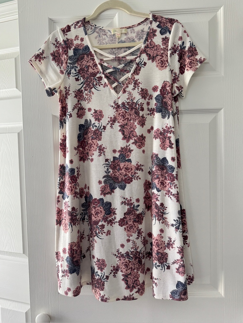 Floral V-Neck Swing Dress - White with Dusty Rose